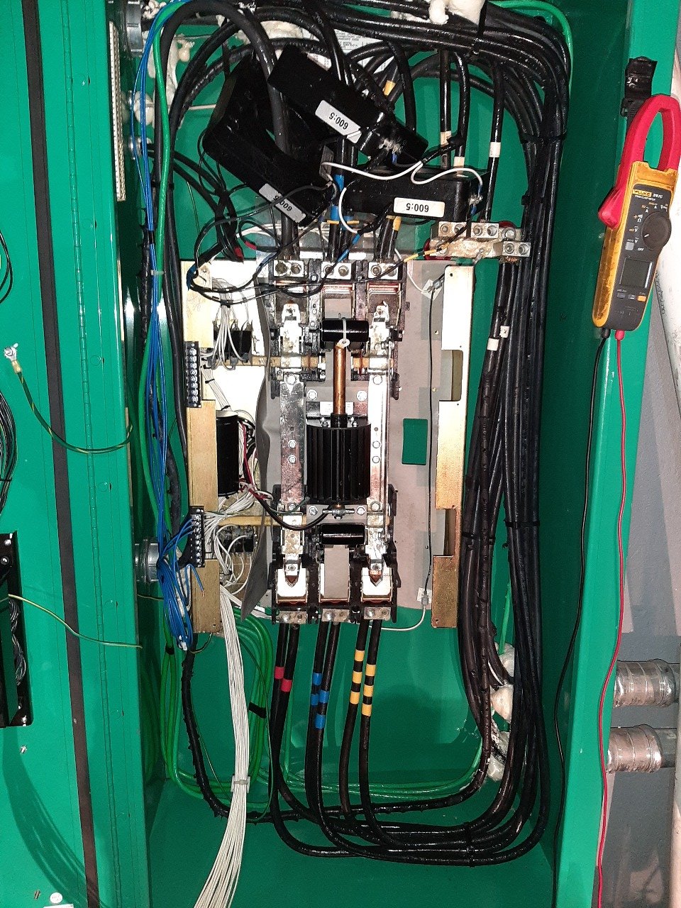 Instalaciones eléctricas industriales